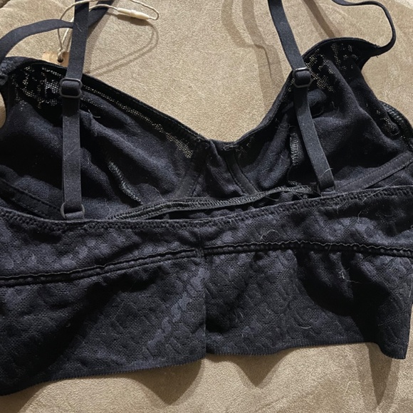 Skims LOGO MESH TRIANGLE BRALETTE - Picture 6 of 6